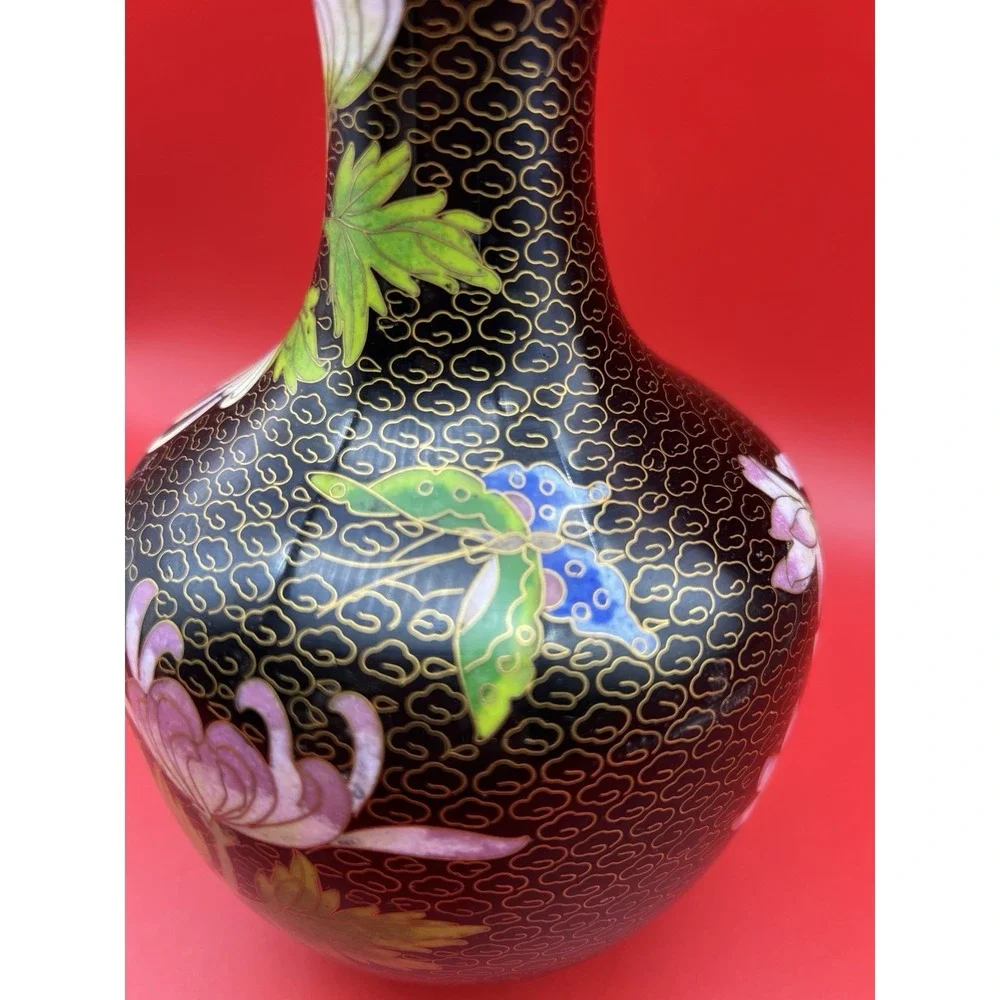 Vintage Chinese Cloisonne Enamel Vase Black Multicolor Flowers Butterfly 8.25